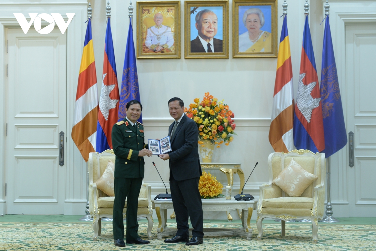 chủ tịch hun sen campuchia sẽ luôn giữ gìn và vun đắp quan hệ với việt nam hình ảnh 2 chu tich hun sen campuchia se luon giu gin va vun dap quan he voi viet nam hinh anh 2