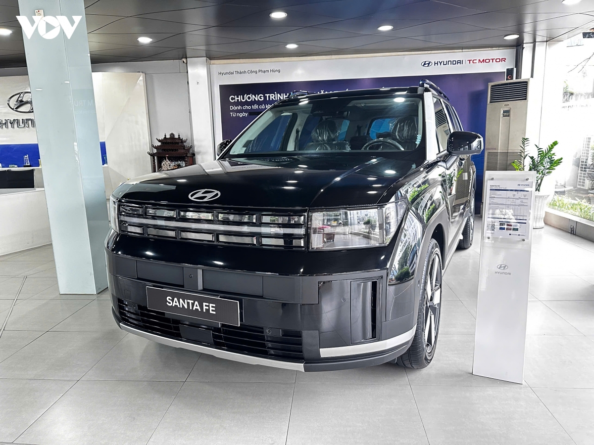 hyundai giam gia hang loat mau xe, cao nhat 220 trieu dong hinh anh 1