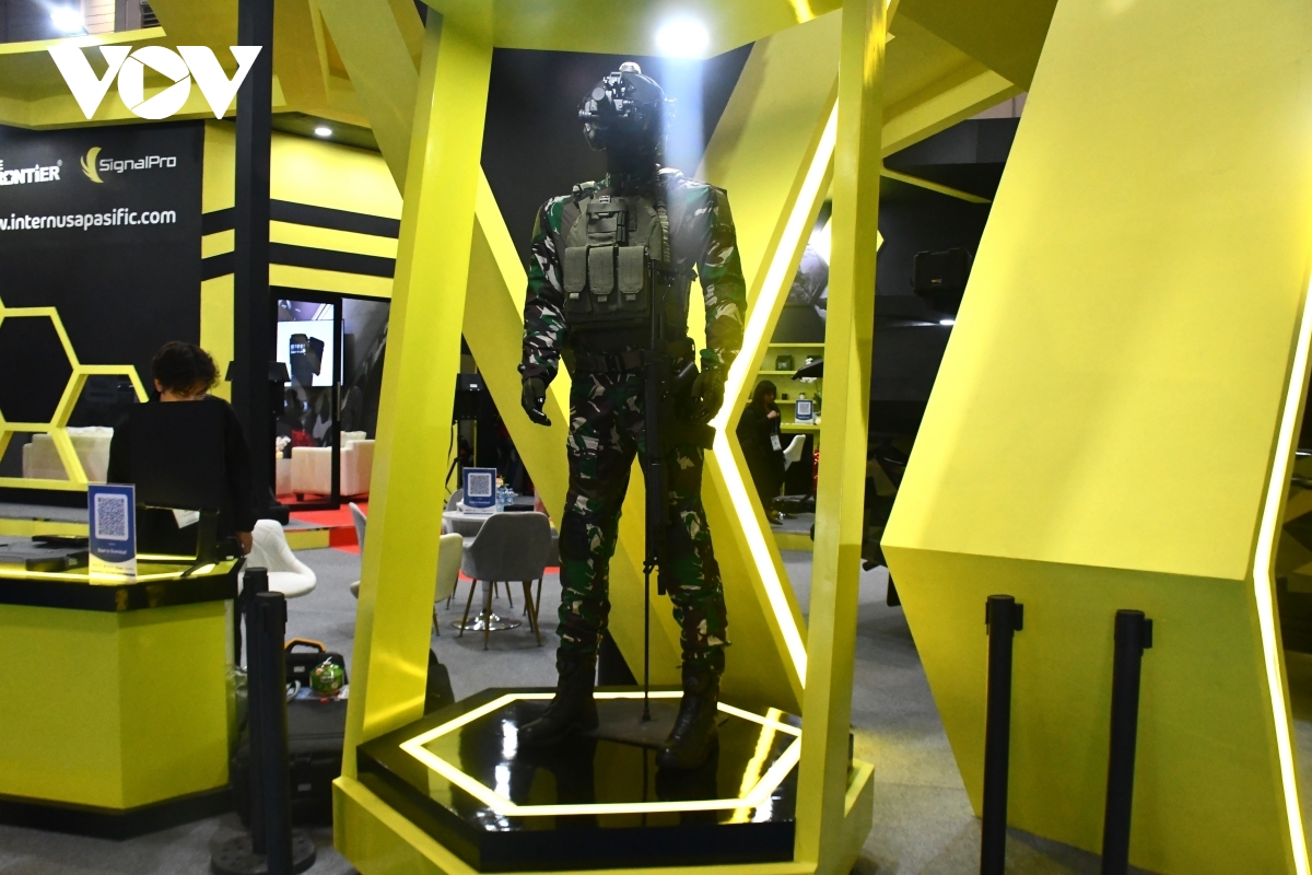 việt nam tham dự indo defence 2025 hình ảnh 6 viet nam tham du indo defence 2025 hinh anh 6