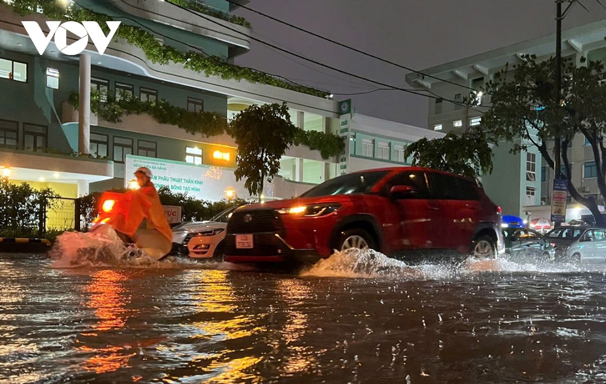 Đà nẵng mưa lớn, ngập cục bộ do ảnh hưởng bão số 1 hình ảnh 1 Da nang mua lon, ngap cuc bo do anh huong bao so 1 hinh anh 1