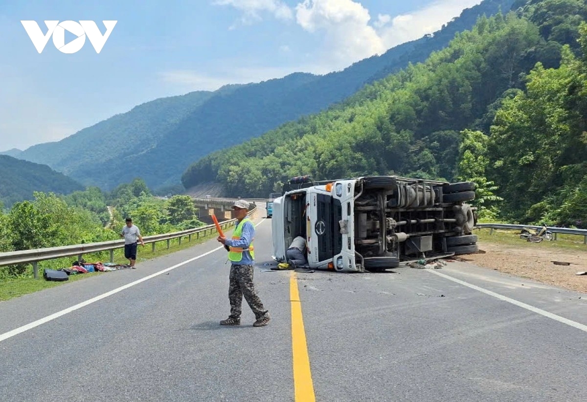 Lái xe gây tai nạn rồi bỏ trốn bị xử phạt như thế nào?