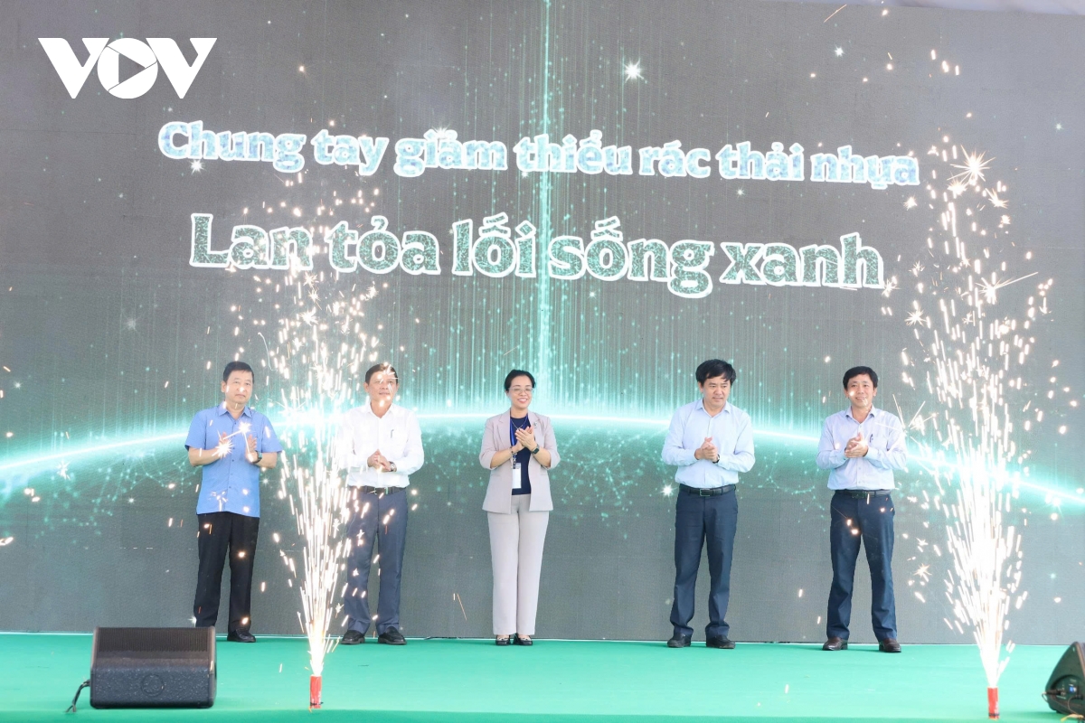 Đắk lắk phát động chống ô nhiễm nhựa hình ảnh 1 Dak lak phat dong chong o nhiem nhua hinh anh 1