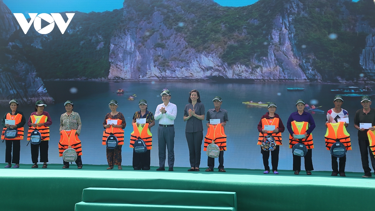 quảng ninh nỗ lực chống ô nhiễm rác thải nhựa hình ảnh 4 quang ninh no luc chong o nhiem rac thai nhua hinh anh 4