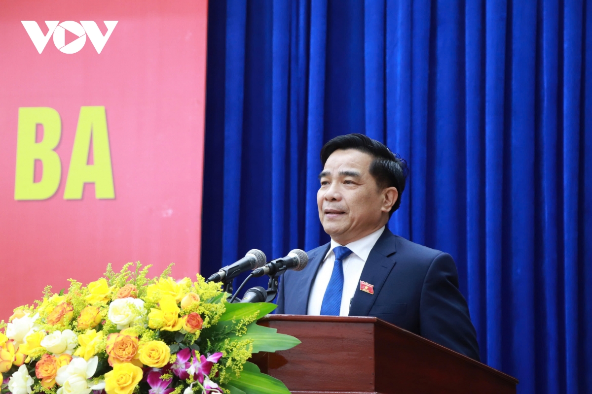 Ông lê văn dũng, chủ tịch ubnd tỉnh quảng nam nghỉ hưu từ ngày 1 7 2025 hình ảnh 3 Ong le van dung, chu tich ubnd tinh quang nam nghi huu tu ngay 1 7 2025 hinh anh 3