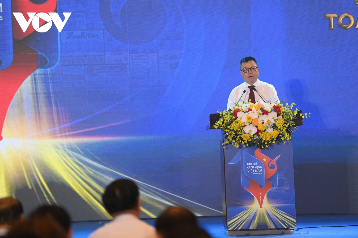 khai mạc hội báo toàn quốc 2025 tôn vinh thành tựu 100 năm báo chí cách mạng hình ảnh 1 khai mac hoi bao toan quoc 2025 ton vinh thanh tuu 100 nam bao chi cach mang hinh anh 1