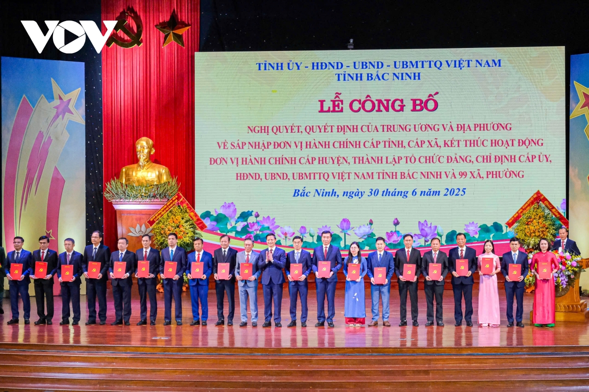 cong bo quyet dinh thanh lap tinh bac ninh moi va 99 xa, phuong truc thuoc hinh anh 9