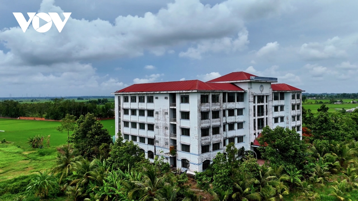 cơ sở Đh công nghiệp thực phẩm tp.hcm ở trà vinh 17 năm phủ bụi hoang tàn hình ảnh 1 co so Dh cong nghiep thuc pham tp.hcm o tra vinh 17 nam phu bui hoang tan hinh anh 1