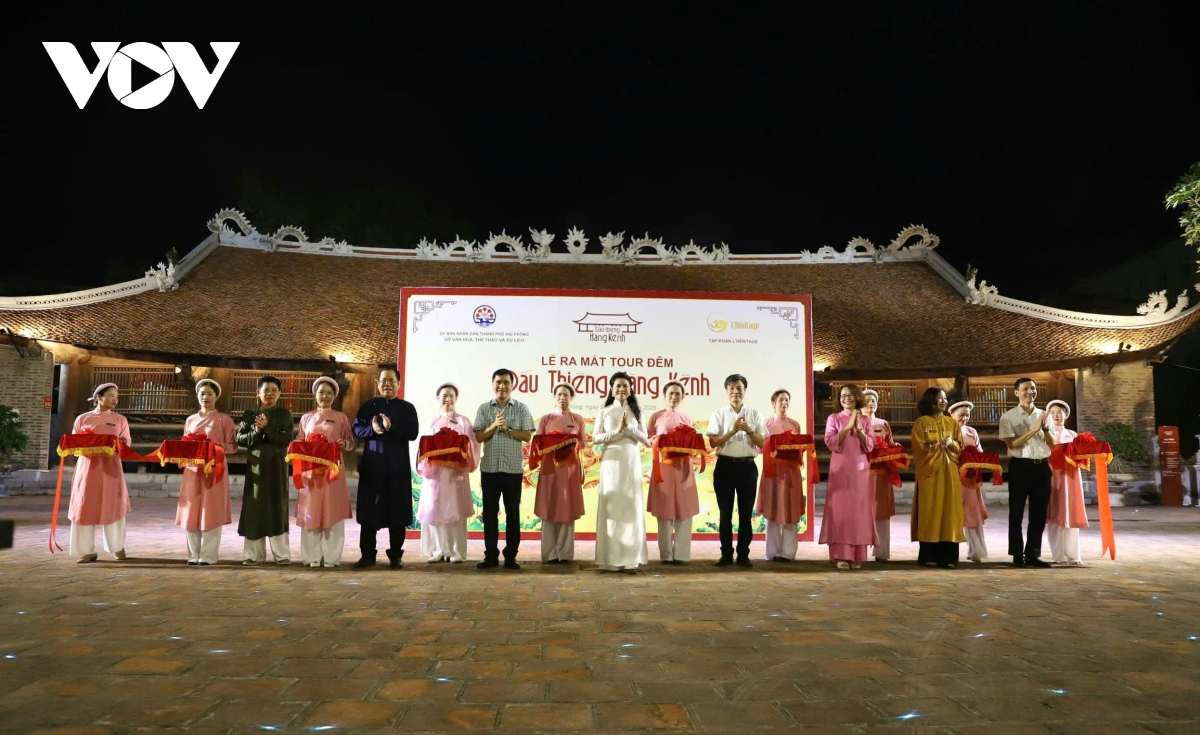Ứng dụng công nghệ số vào không gian di sản dấu thiêng hàng kênh tại hải phòng hình ảnh 2 Ung dung cong nghe so vao khong gian di san dau thieng hang kenh tai hai phong hinh anh 2
