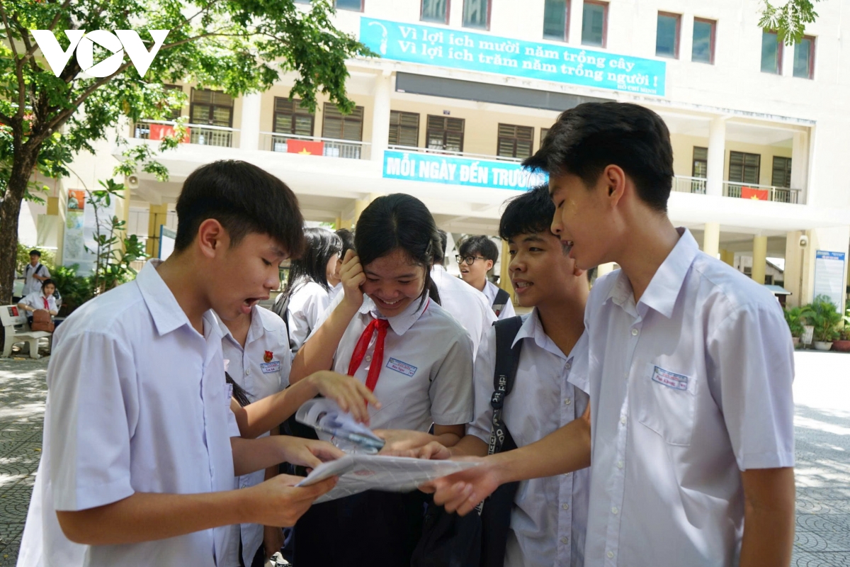 Ngày đầu tiên thi tuyển sinh lớp 10 tại Đà Nẵng, 51 thí sinh vắng mặt