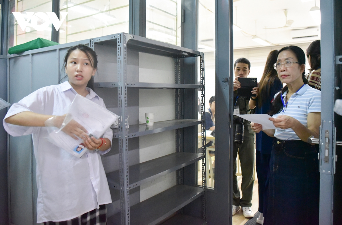13.091 chiến binh bước vào cuộc đua vào lớp 10 chuyên hà nội hình ảnh 12 13.091 chien binh buoc vao cuoc dua vao lop 10 chuyen ha noi hinh anh 12