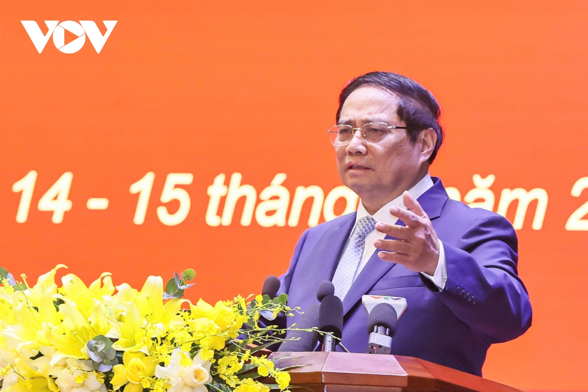 trien khai chinh quyen dia phuong 2 cap de mang lai hanh phuc cho nhan dan hinh anh 1