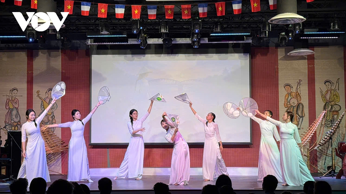 bonjour việt nam , chương trình quảng bá văn hoá và nông sản việt nam tại pháp hình ảnh 1 bonjour viet nam , chuong trinh quang ba van hoa va nong san viet nam tai phap hinh anh 1