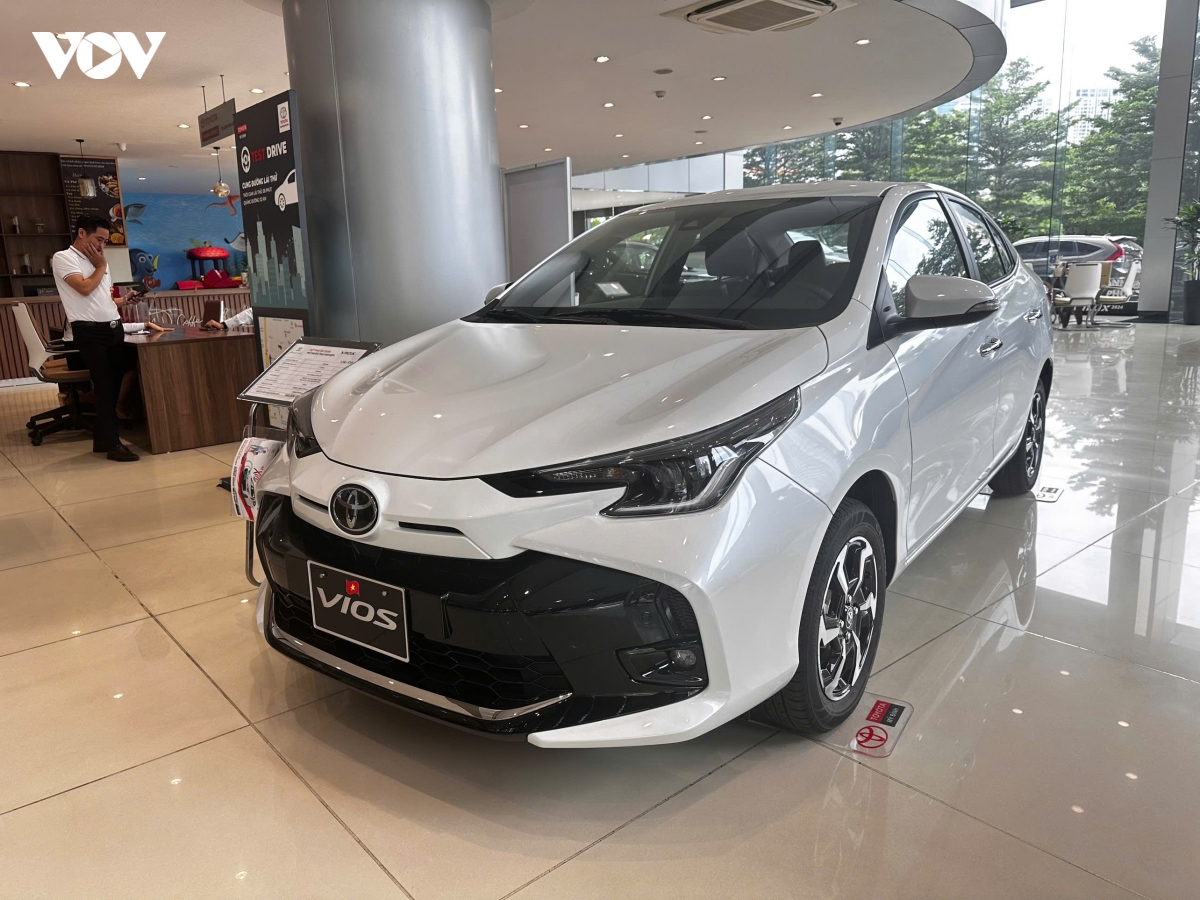 Diem danh nhung hang xe giam gia can tet nguyen dan hinh anh 1