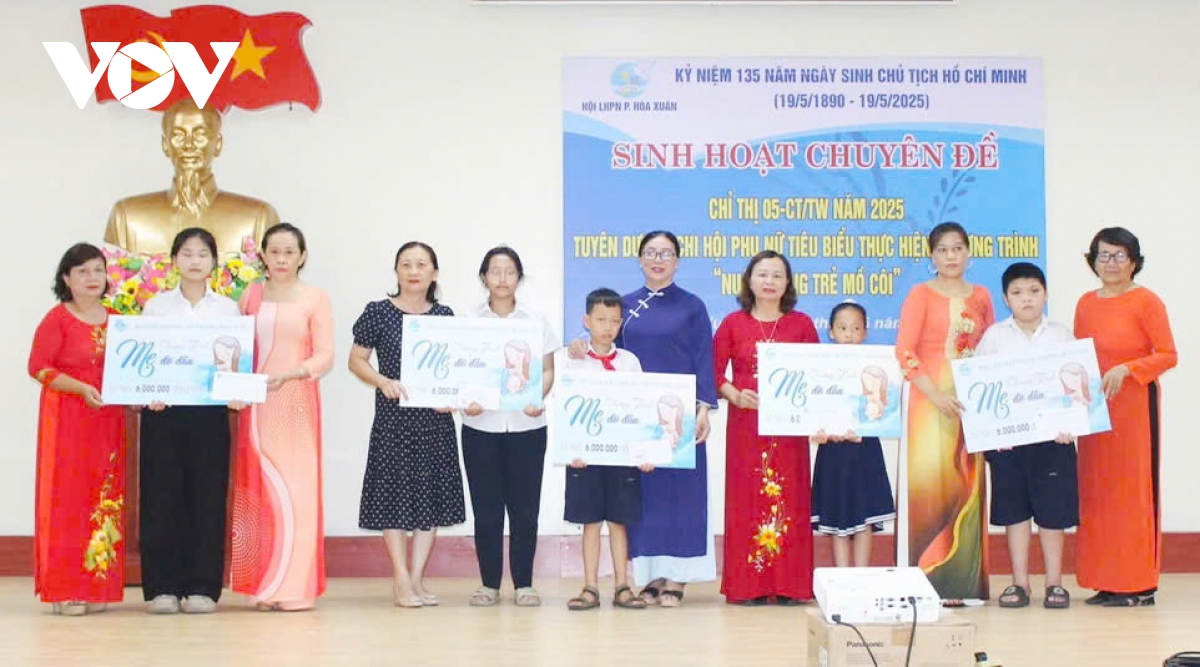 lan tỏa yêu thương chương trình mẹ đỡ đầu cho trẻ mồ côi hình ảnh 4 lan toa yeu thuong chuong trinh me do dau cho tre mo coi hinh anh 4