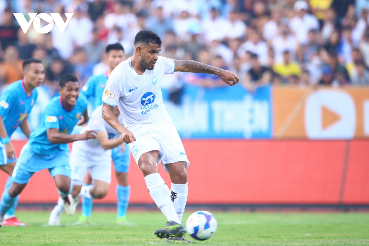 kết quả v-league hôm nay 22 6 nam Định giành thắng lợi ngày nâng cúp vô địch hình ảnh 22 ket qua v-league hom nay 22 6 nam Dinh gianh thang loi ngay nang cup vo dich hinh anh 22