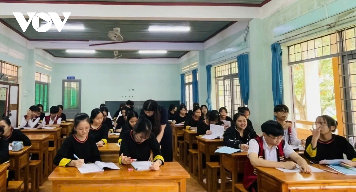 thầy và trò tại gia lai sẵn sàng cho kỳ thi tốt nghiệp thpt 2025 hình ảnh 1 thay va tro tai gia lai san sang cho ky thi tot nghiep thpt 2025 hinh anh 1