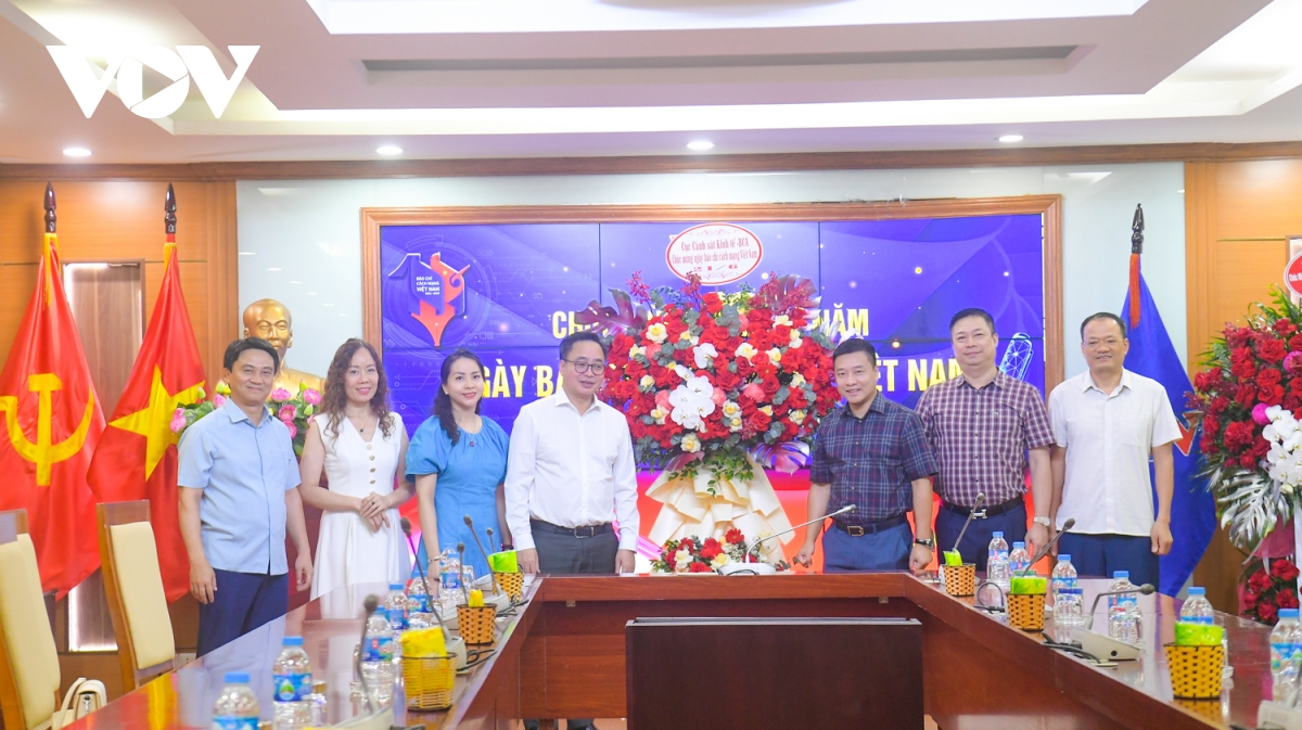 vov là cơ quan truyền thông đi đầu, thể hiện vai trò dẫn dắt thông tin hình ảnh 11 vov la co quan truyen thong di dau, the hien vai tro dan dat thong tin hinh anh 11