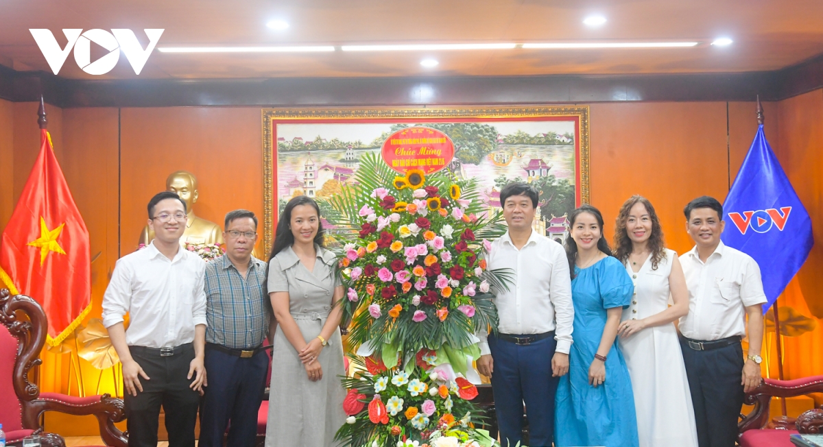 vov là cơ quan truyền thông đi đầu, thể hiện vai trò dẫn dắt thông tin hình ảnh 3 vov la co quan truyen thong di dau, the hien vai tro dan dat thong tin hinh anh 3