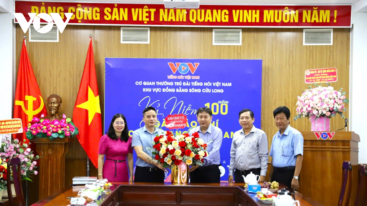 vov Đbscl nhịp cầu nối chính quyền với người dân hình ảnh 3 vov Dbscl nhip cau noi chinh quyen voi nguoi dan hinh anh 3