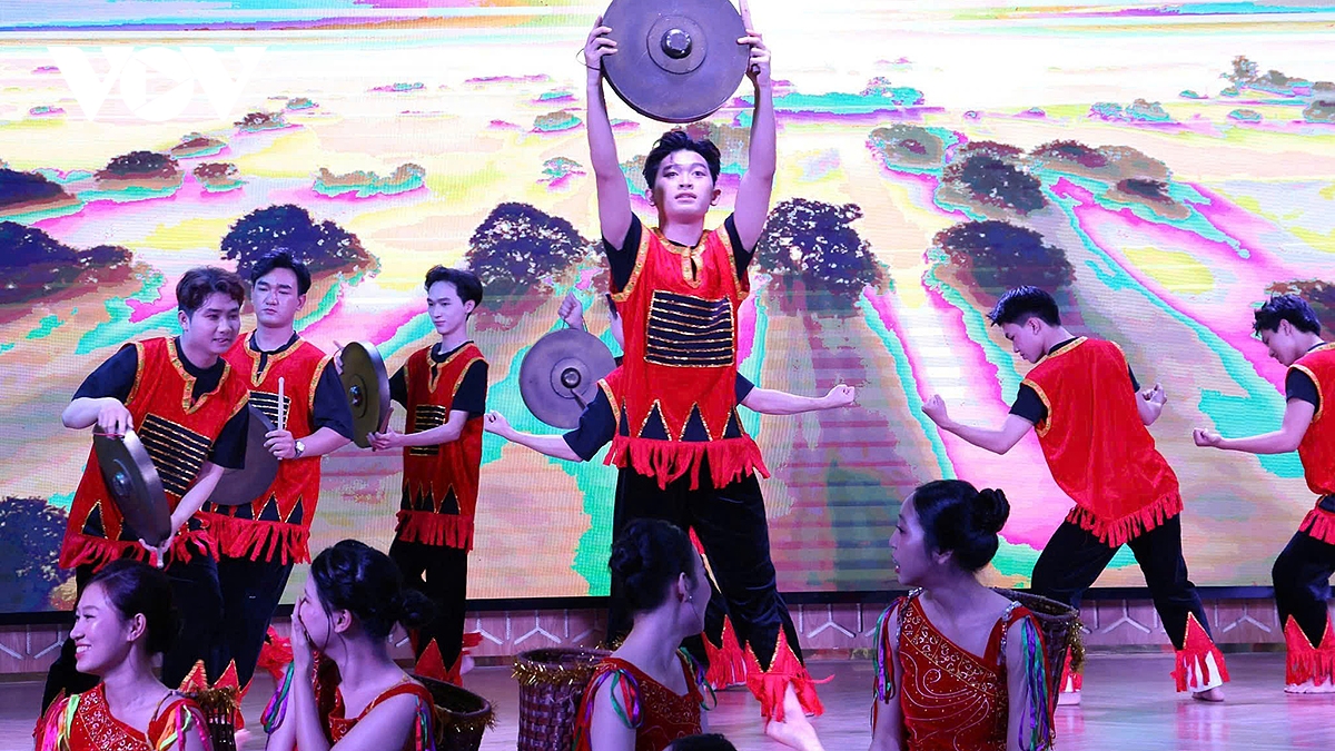 văn hóa truyền thống 3 miền hội tụ trong chương trình thanh âm miền di sản hình ảnh 7 van hoa truyen thong 3 mien hoi tu trong chuong trinh thanh am mien di san hinh anh 7
