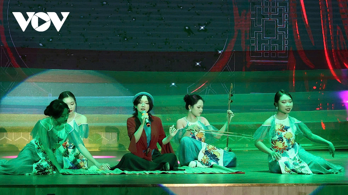 văn hóa truyền thống 3 miền hội tụ trong chương trình thanh âm miền di sản hình ảnh 2 van hoa truyen thong 3 mien hoi tu trong chuong trinh thanh am mien di san hinh anh 2