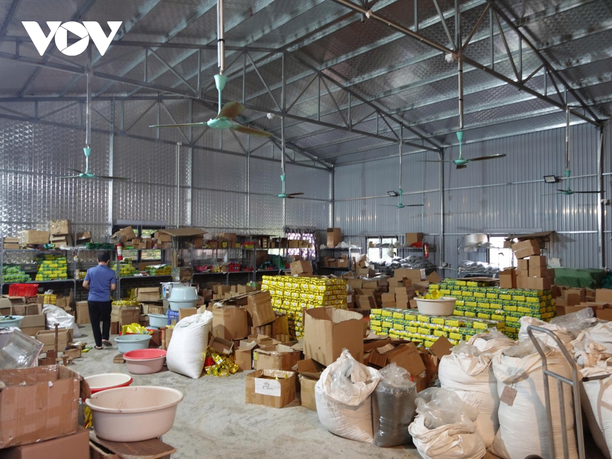 khởi tố đối tượng xâm phạm quyền sở hữu công nghiệp nhãn hiệu chè thái nguyên hình ảnh 2 khoi to doi tuong xam pham quyen so huu cong nghiep nhan hieu che thai nguyen hinh anh 2