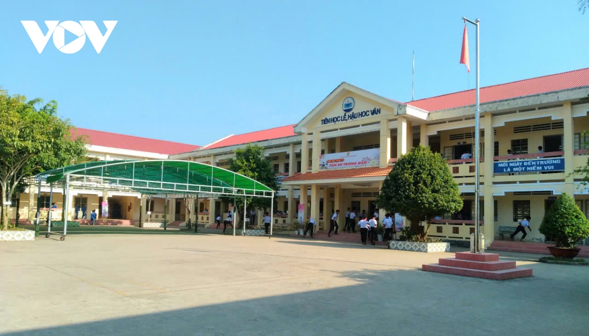sóc trăng quan tâm nâng cao chất lượng giáo dục vùng đồng bào dân tộc thiểu số hình ảnh 2 soc trang quan tam nang cao chat luong giao duc vung dong bao dan toc thieu so hinh anh 2