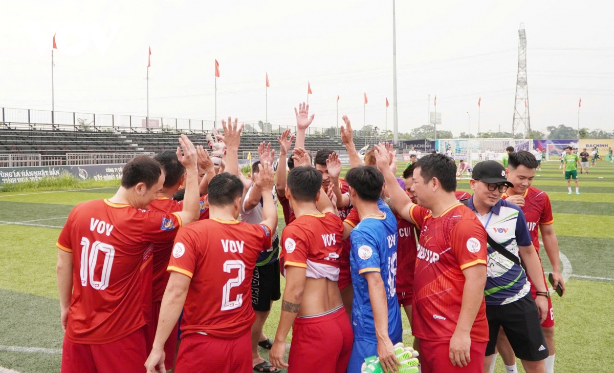 Đội bóng VOV vào bán kết Press Cup 2025 sớm 1 lượt trận