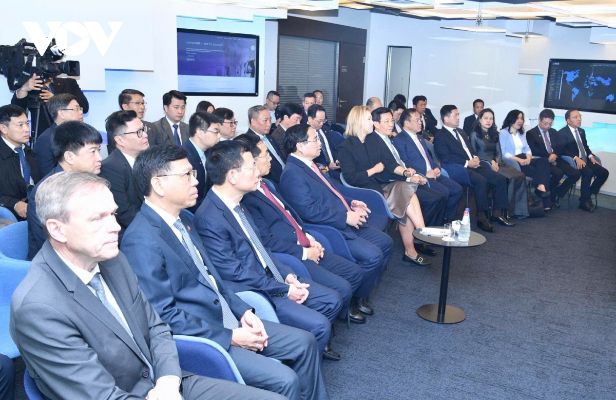 thủ tướng phạm minh chính thăm biểu tượng chính phủ số e-estonia hình ảnh 3 thu tuong pham minh chinh tham bieu tuong chinh phu so e-estonia hinh anh 3
