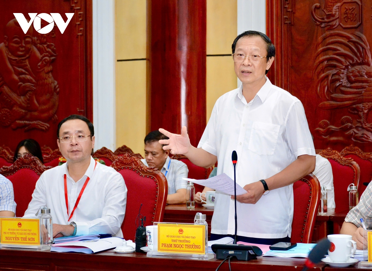 bắc ninh phối hợp chặt chẽ các khâu, tổ chức tốt kỳ thi tốt nghiệp thpt năm 2025 hình ảnh 3 bac ninh phoi hop chat che cac khau, to chuc tot ky thi tot nghiep thpt nam 2025 hinh anh 3