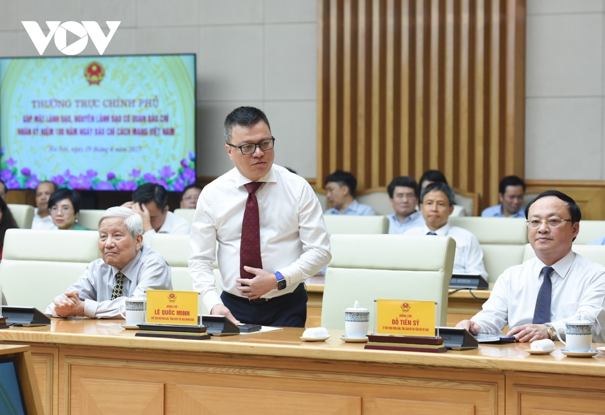 thủ tướng phát huy truyền thống 100 năm với tâm sáng, lòng trong, bút sắc hình ảnh 3 thu tuong phat huy truyen thong 100 nam voi tam sang, long trong, but sac hinh anh 3
