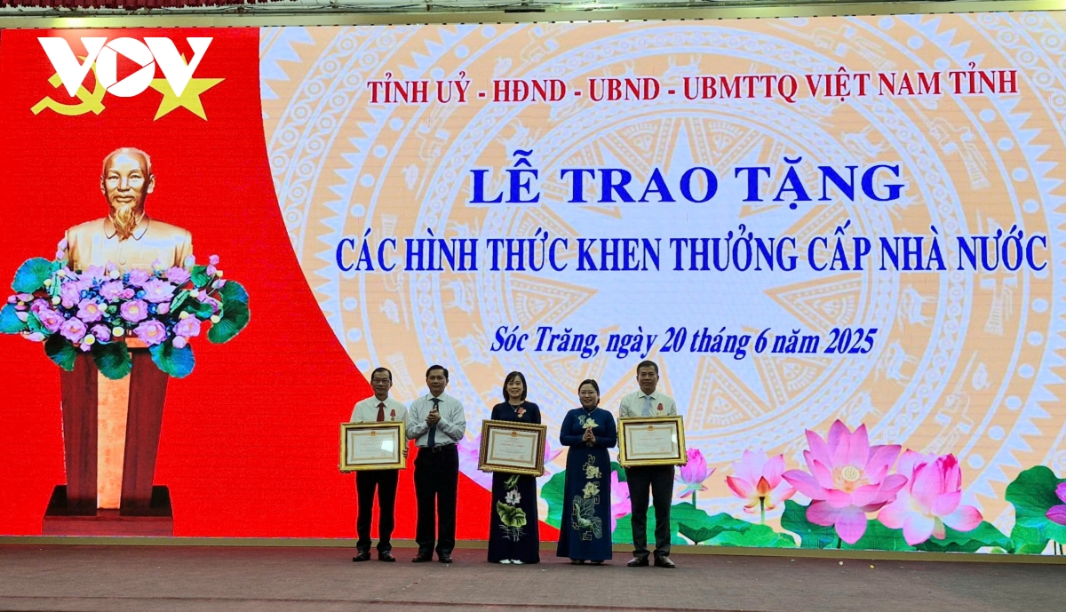 Sóc Trăng tổng kết 10 năm thực hiện Chỉ thị số 05 của Bộ Chính trị