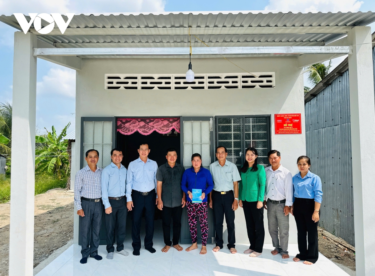 xây gần 15.000 căn nhà cho các hộ có hoàn cảnh khó khăn ở sóc trăng hình ảnh 2 xay gan 15.000 can nha cho cac ho co hoan canh kho khan o soc trang hinh anh 2
