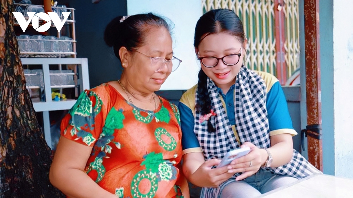 tuổi trẻ cần thơ rộn ràng thắp sáng biển, đảo quê hương hình ảnh 7 tuoi tre can tho ron rang thap sang bien, dao que huong hinh anh 7