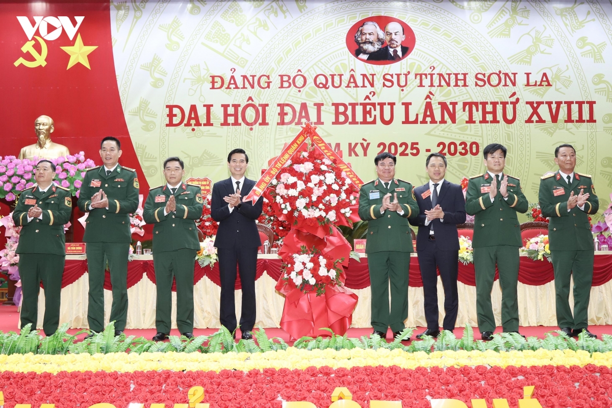Ong hoang quoc khanh giu chuc bi thu Dang uy quan su tinh son la hinh anh 1