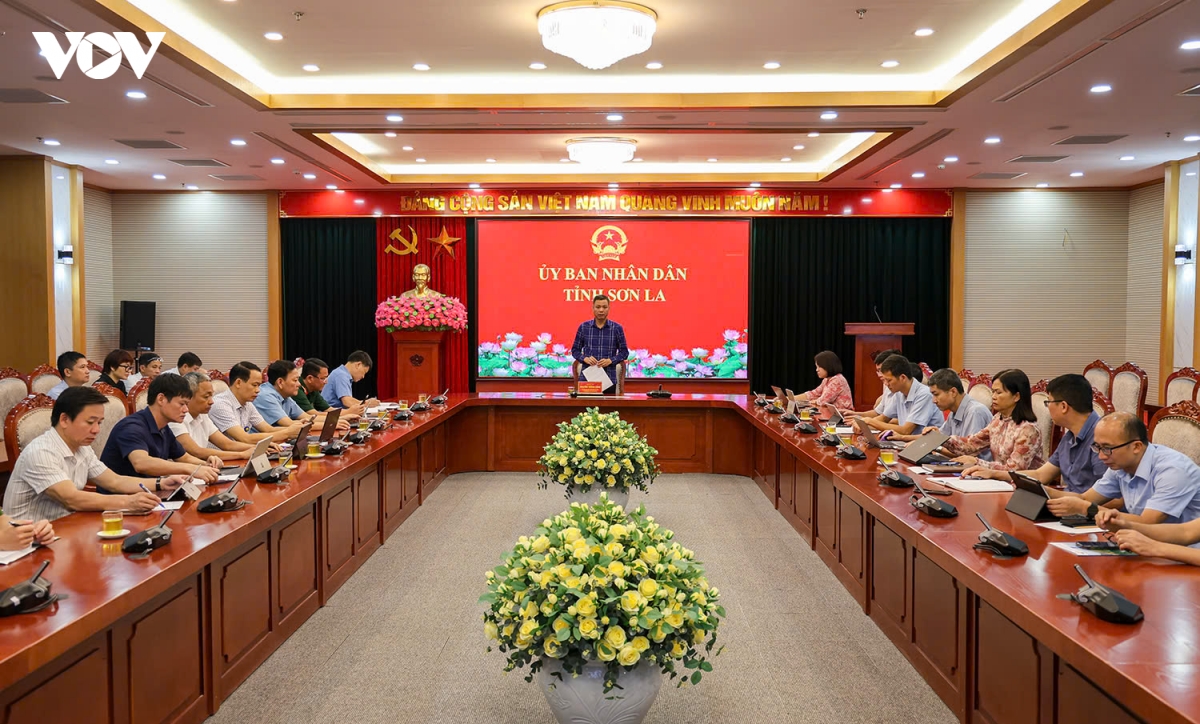 son la san sang ung pho, dam bao khong bi dong truoc con bao so 3 hinh anh 1