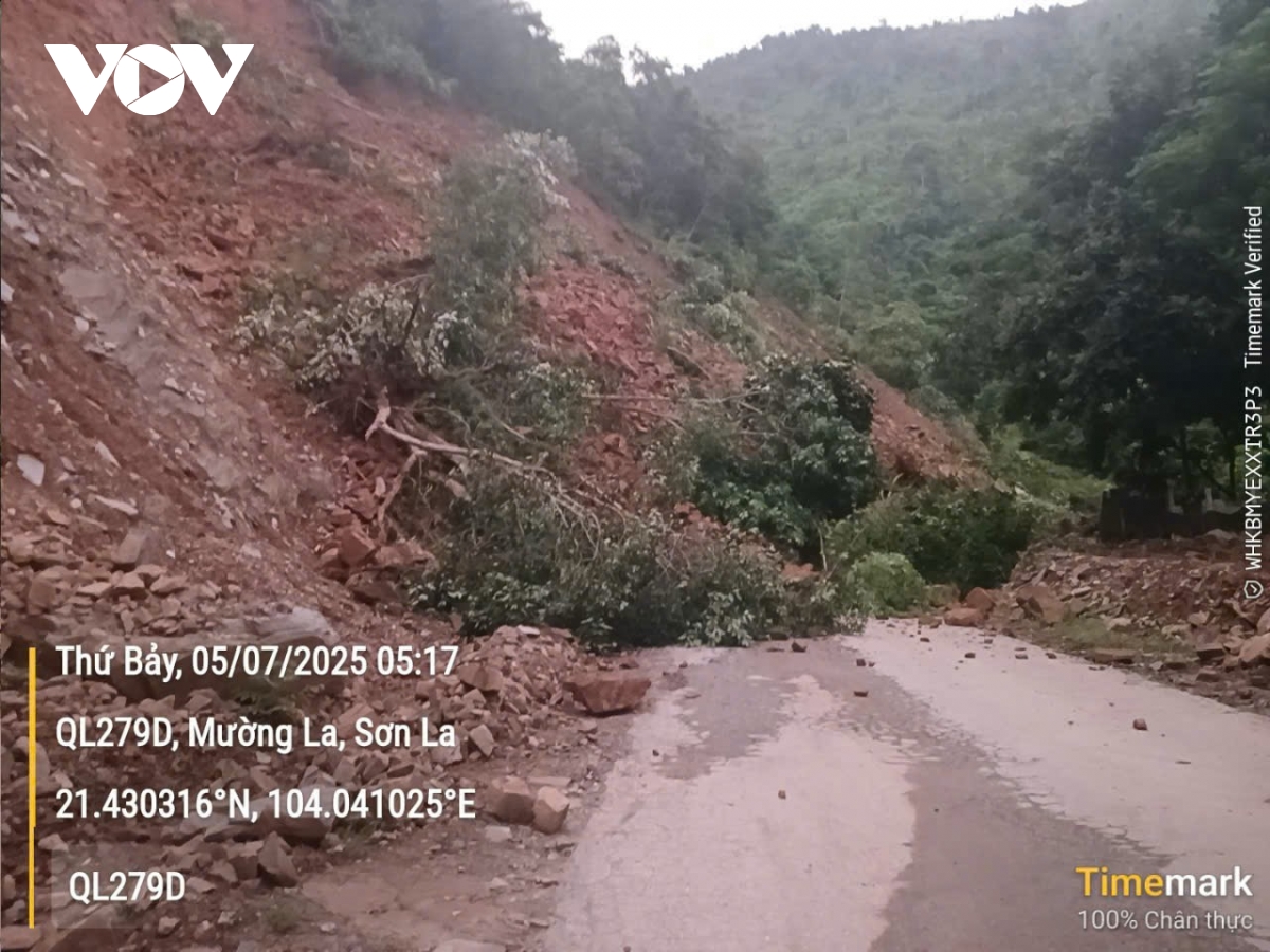 son la cong bo tinh huong khan cap ve thien tai do mua lu gay anh huong lon hinh anh 1