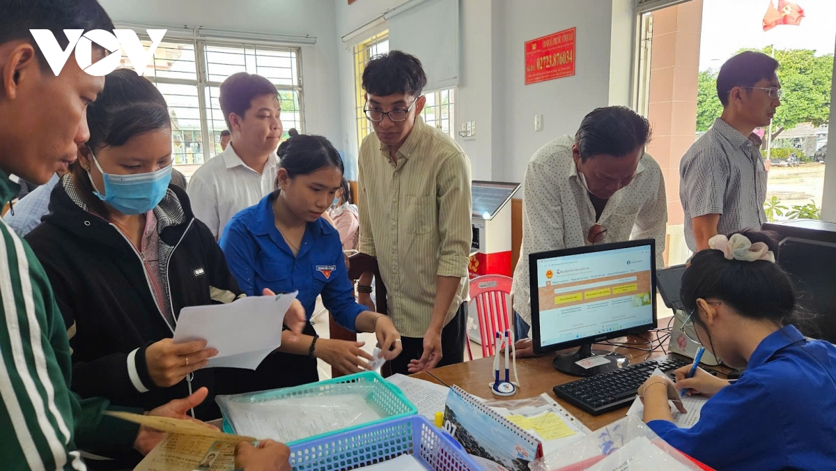 khắc phục vướng mắc khi thực hiện chính quyền 2 cấp ở Đồng nai và tây ninh hình ảnh 4 khac phuc vuong mac khi thuc hien chinh quyen 2 cap o Dong nai va tay ninh hinh anh 4