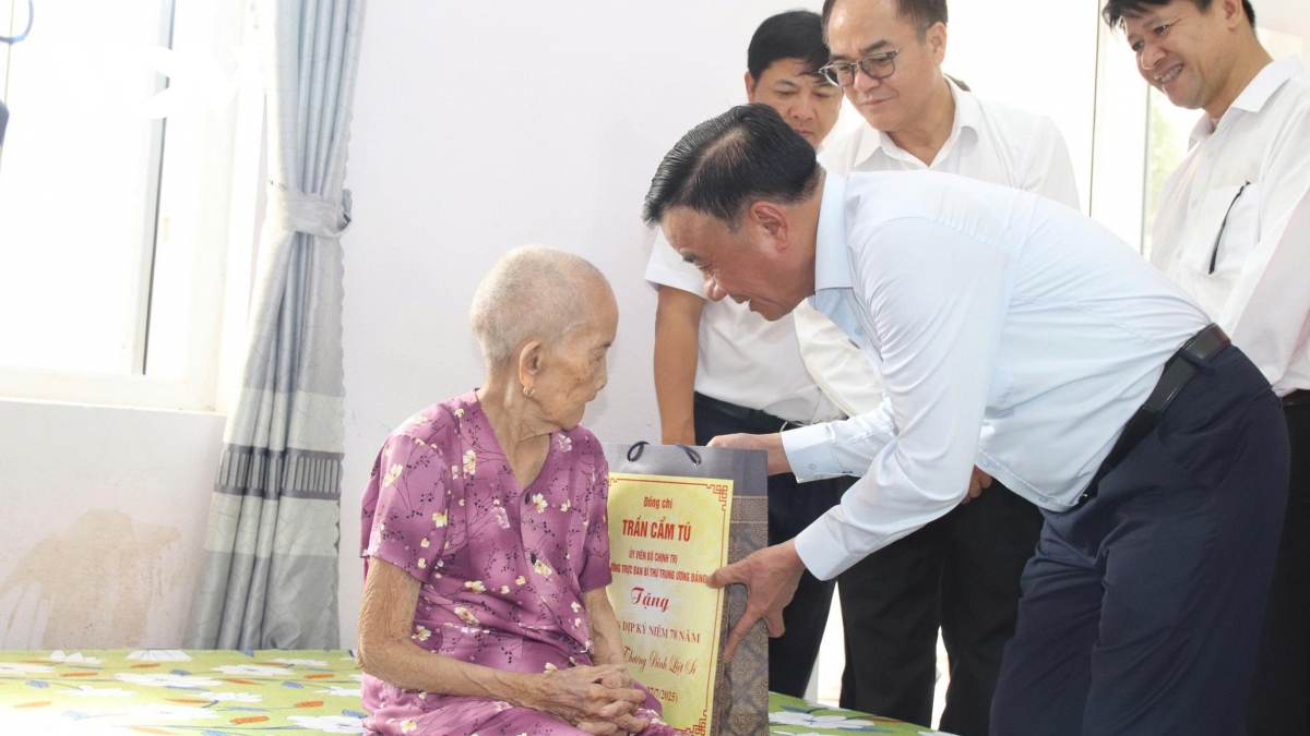 Ông Trần Cẩm Tú: Chăm lo, tri ân người có công là mệnh lệnh từ trái tim