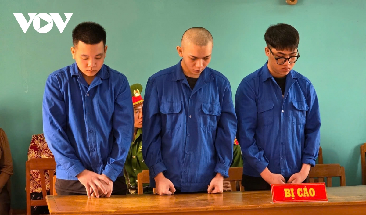 16 năm tù cho nhóm thanh niên giải quyết mâu thuẫn bằng bạo lực