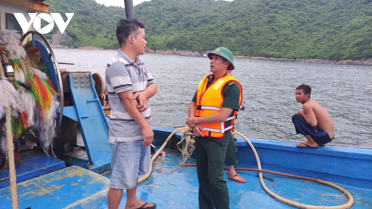 bien phong cua khau nghi son trien khai phong chong, ung pho bao so 3 hinh anh 2