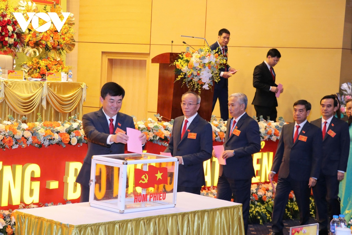 Đại hội đại biểu Đảng bộ tập đoàn công nghiệp than - khoáng sản việt nam hình ảnh 2 Dai hoi dai bieu Dang bo tap doan cong nghiep than - khoang san viet nam hinh anh 2
