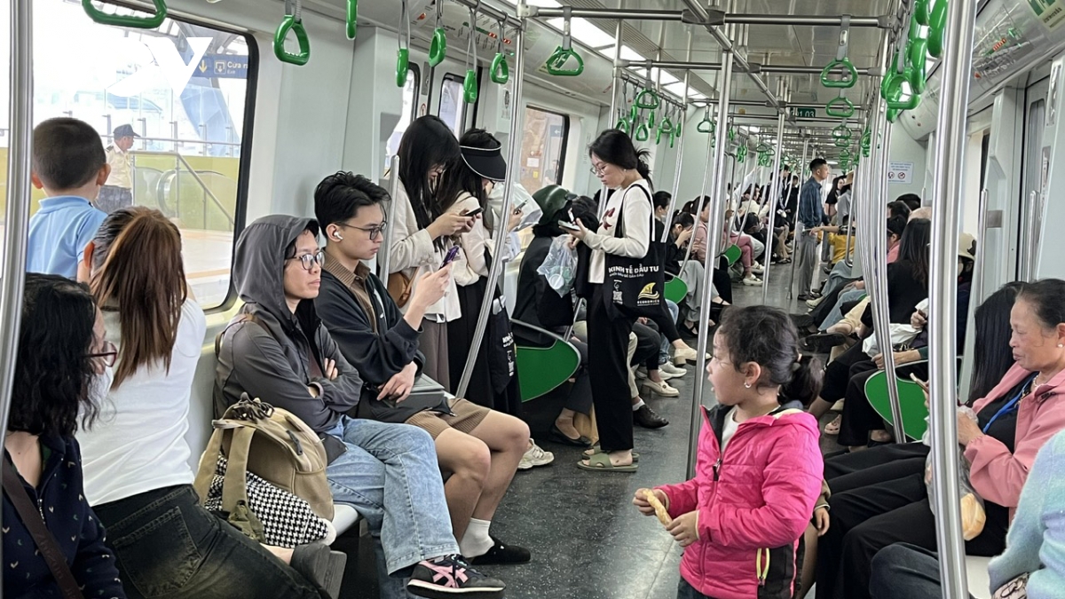 hà nội cấm xe máy chạy xăng, làm gì để không ảnh hưởng đến đời sống người dân hình ảnh 2 ha noi cam xe may chay xang, lam gi de khong anh huong den doi song nguoi dan hinh anh 2