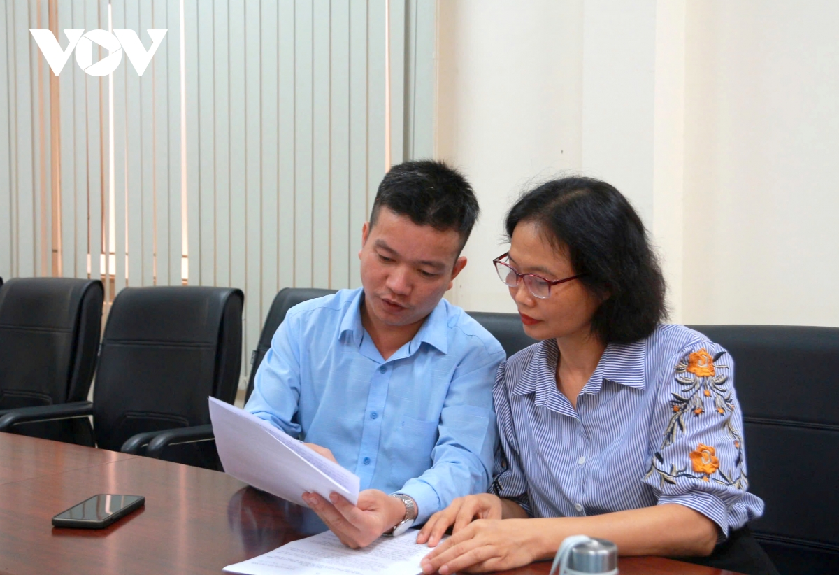 cán bộ, nhân viên tỉnh Đắk lắk mới vững bước dưới mái nhà chung hình ảnh 2 can bo, nhan vien tinh Dak lak moi vung buoc duoi mai nha chung hinh anh 2