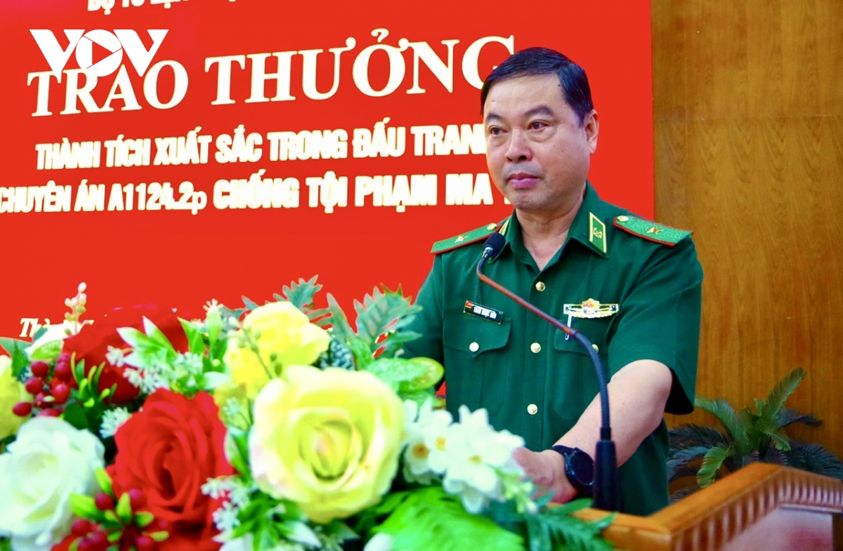 bộ đội biên phòng triệt phá chuyên án ma túy a1124.2p tại tp.hcm hình ảnh 3 bo doi bien phong triet pha chuyen an ma tuy a1124.2p tai tp.hcm hinh anh 3