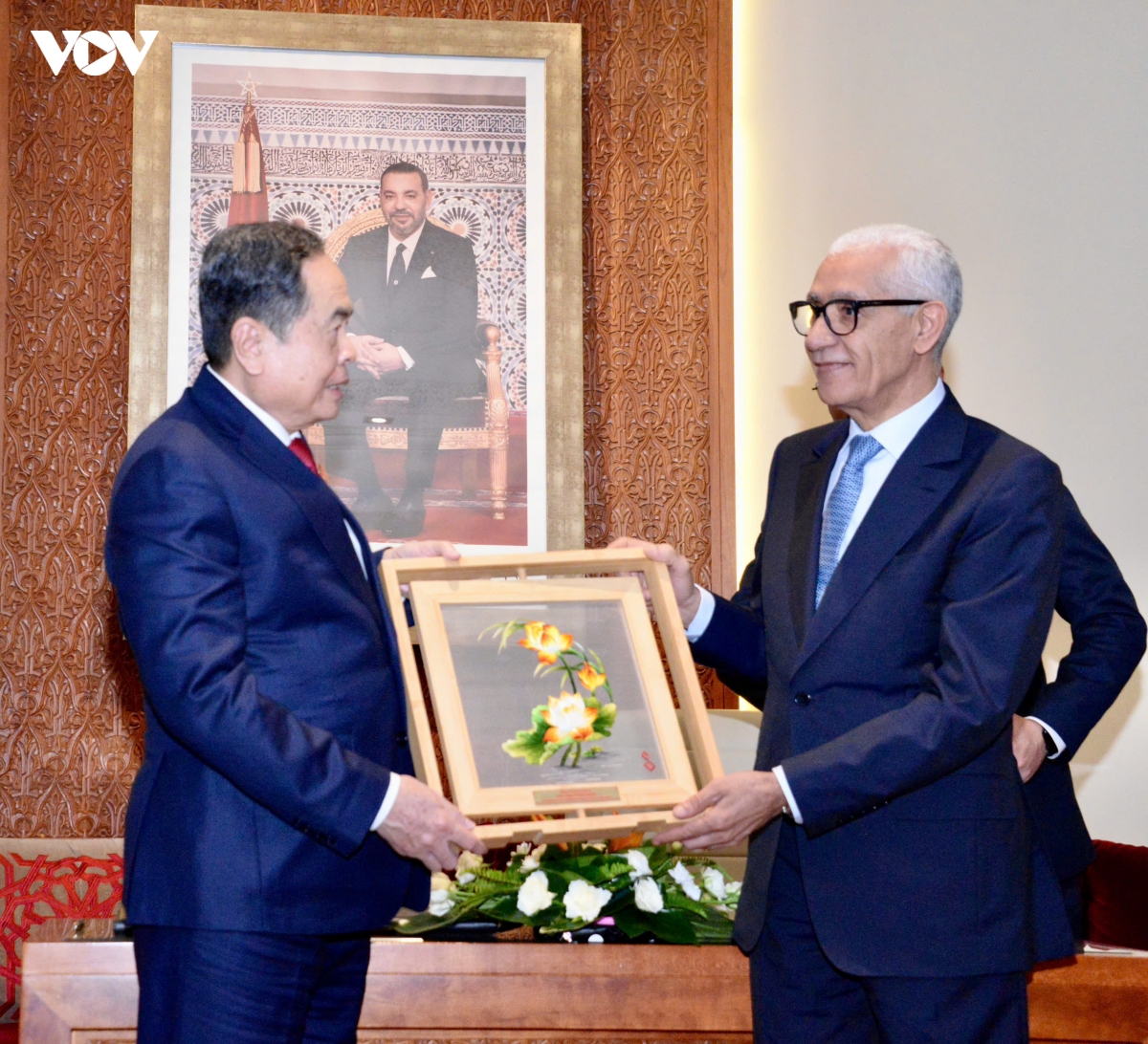 chu tich quoc hoi tran thanh man hoi dam voi chu tich ha vien maroc hinh anh 8