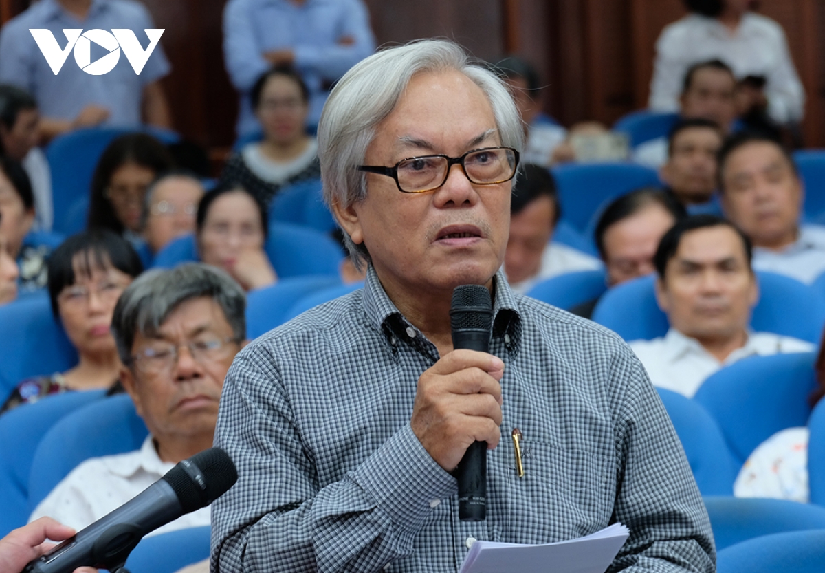 cử tri Đà nẵng lo ngại thuốc giả, thực phẩm nhiễm hoá chất tràn lan thị trường hình ảnh 3 cu tri Da nang lo ngai thuoc gia, thuc pham nhiem hoa chat tran lan thi truong hinh anh 3