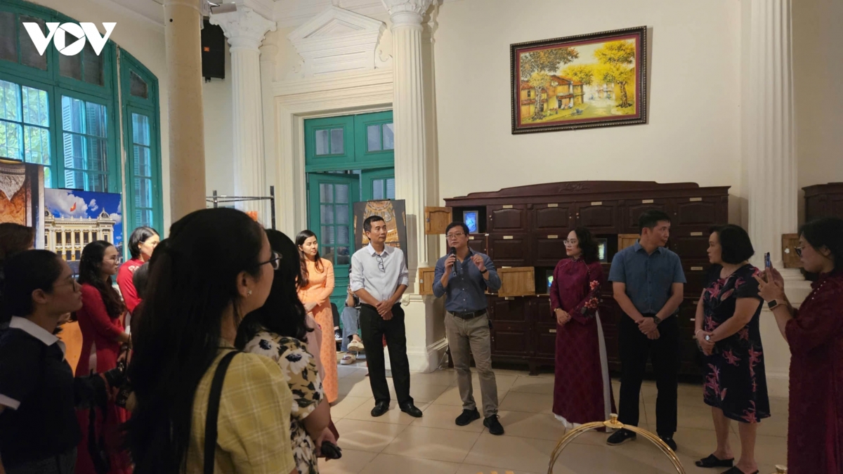  cua nam giao hoa - Danh thuc di san Dong duong bang nghe thuat thi giac tuong tac hinh anh 6