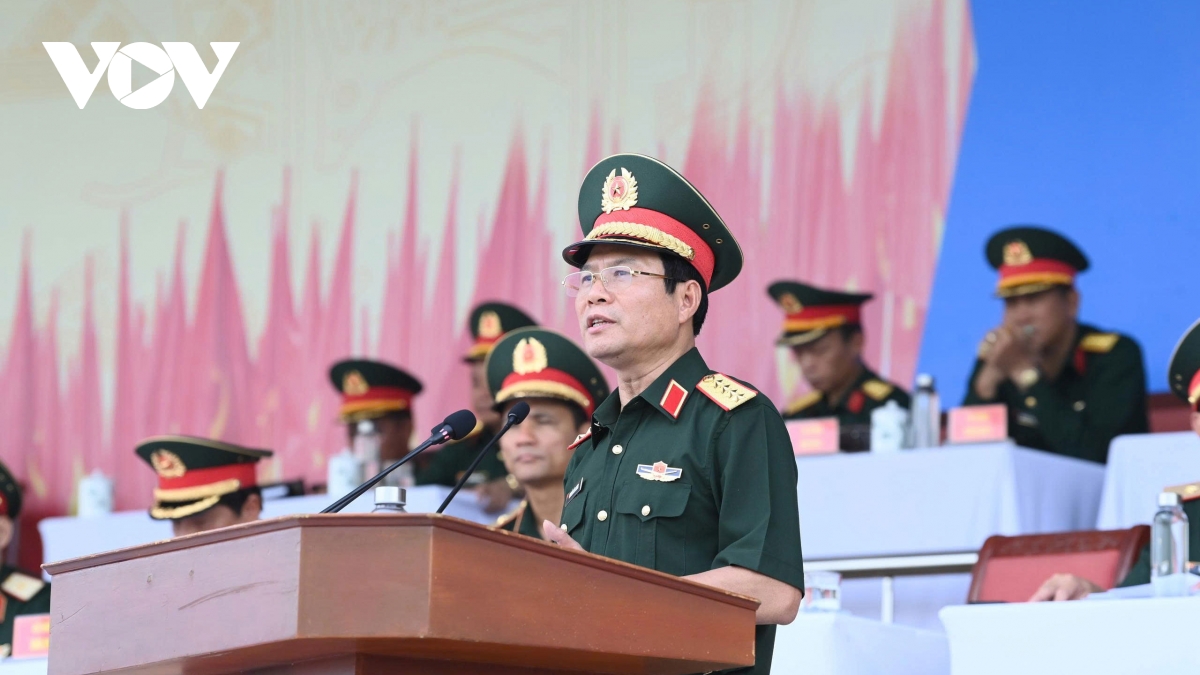 dàn vũ khí, khí tài lần đầu hợp luyện cùng khối diễu binh chuẩn bị đại lễ 2 9 hình ảnh 1 dan vu khi, khi tai lan dau hop luyen cung khoi dieu binh chuan bi dai le 2 9 hinh anh 1