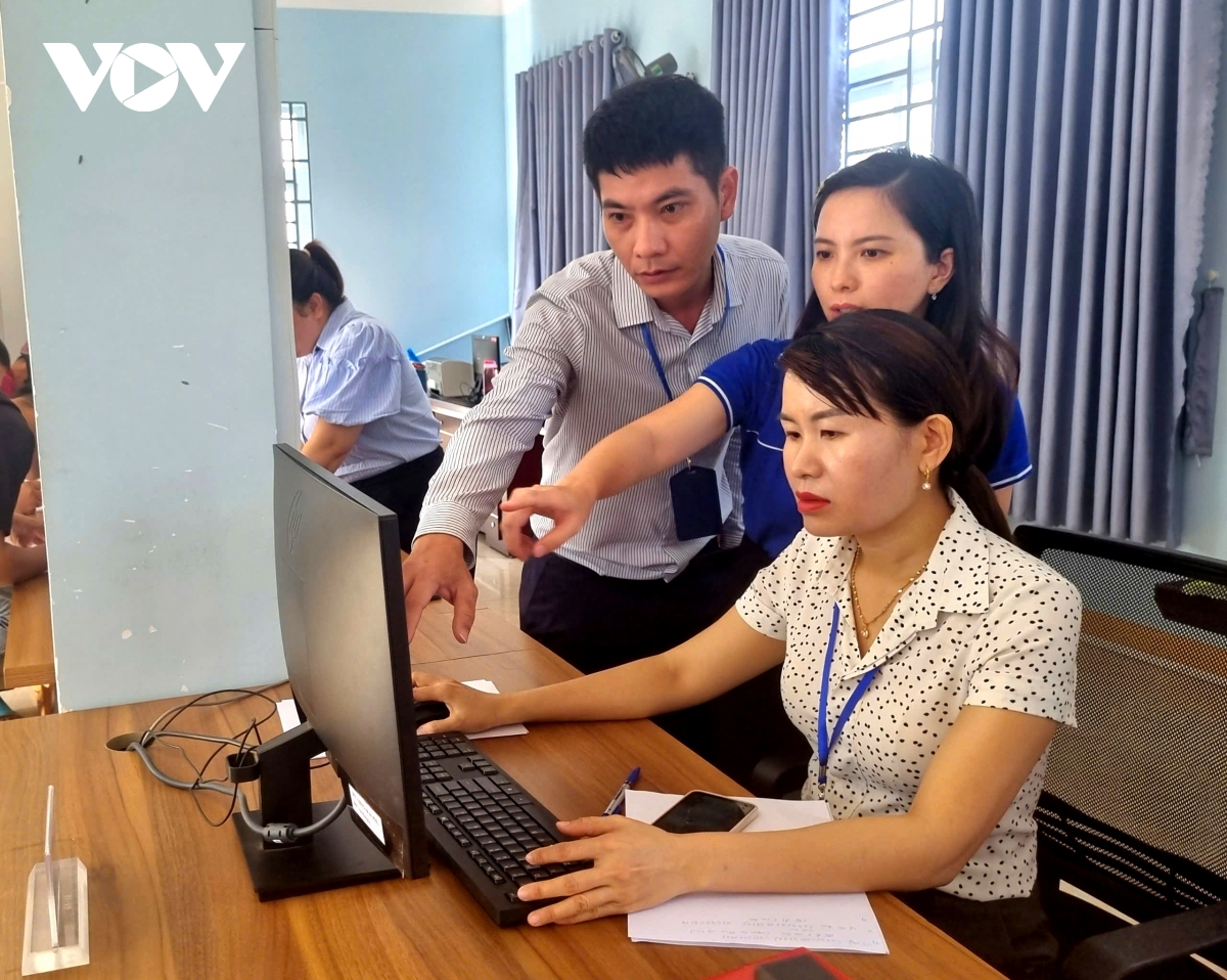 Đắk lắk đẩy mạnh ứng dụng chuyển đổi số trong phục vụ hành chính công hình ảnh 3 Dak lak day manh ung dung chuyen doi so trong phuc vu hanh chinh cong hinh anh 3